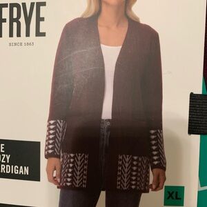 New FRYE Cozy Cardigan Women's X Large Jacquard Pattern Open Front Luxe Yarn.